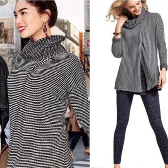 CAbi Sweaters - NWOTS CAbi Fergie Turtleneck Sweater Split Front